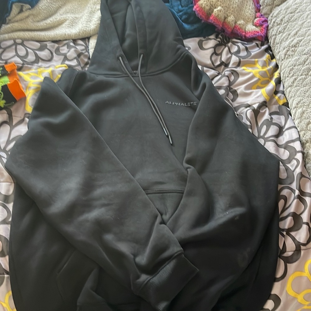 Black alphalete sweatshirt